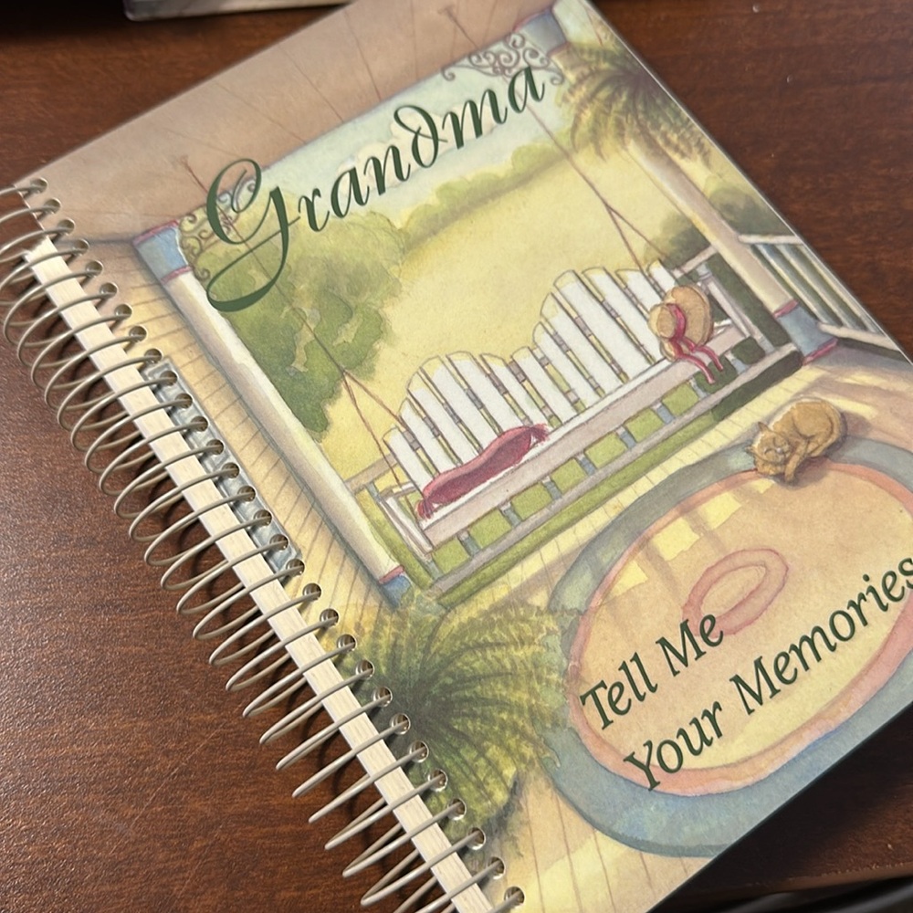Grandma Memory Journal - Picture 3 of 4